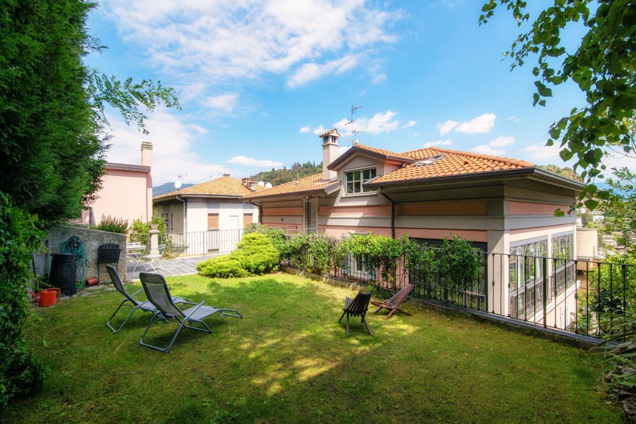 I D'A Charming Penthouse - Lake View- Como- House-130 Mt-2 Double Bedrooms And 2 Double Bathrooms A Spacious Living Room-Full Equipped Kitchen-Private Garden And Terrace-Private Covered Parking المظهر الخارجي الصورة