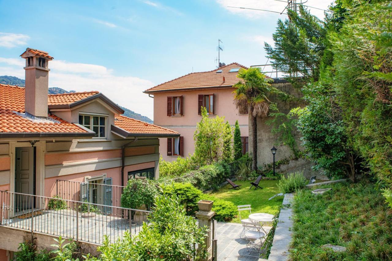 I D'A Charming Penthouse - Lake View- Como- House-130 Mt-2 Double Bedrooms And 2 Double Bathrooms A Spacious Living Room-Full Equipped Kitchen-Private Garden And Terrace-Private Covered Parking المظهر الخارجي الصورة